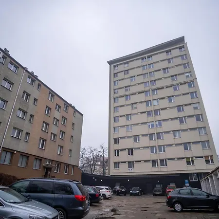 Mikolowska Chic By Bookinghost *