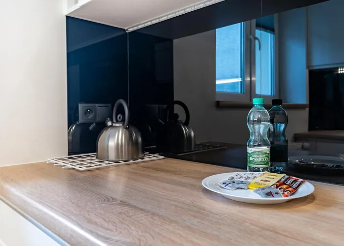 Апартаменты Mikolowska Chic By Bookinghost *