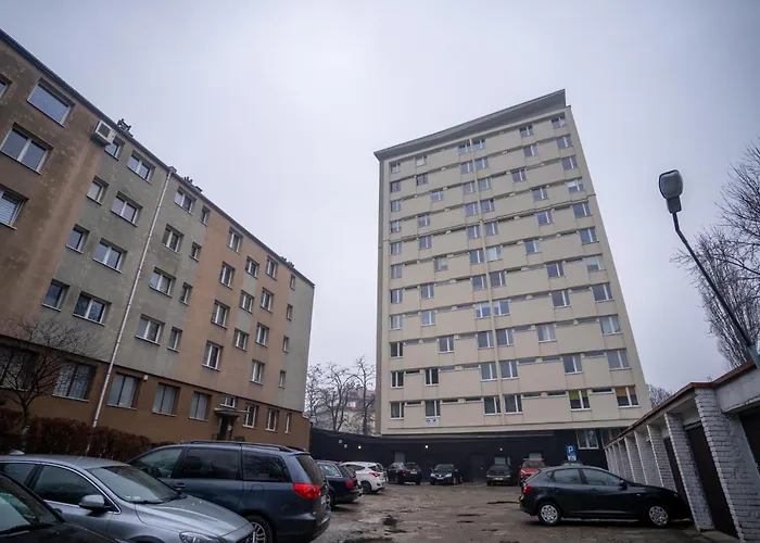 Mikolowska Chic By Bookinghost *